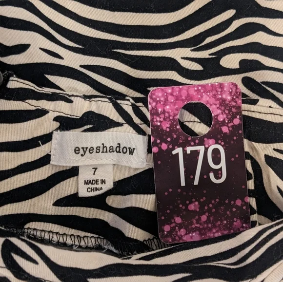 5/$25. Eyeshadow zebra print skirt - Picture 6 of 6